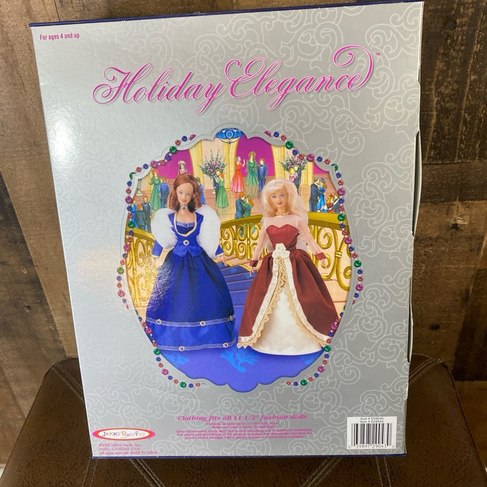 Holiday Elegance 2000 Toys R Us Exclusive Jakks Pacific Fashion Doll Vintage Y2K - Picture 7 of 16